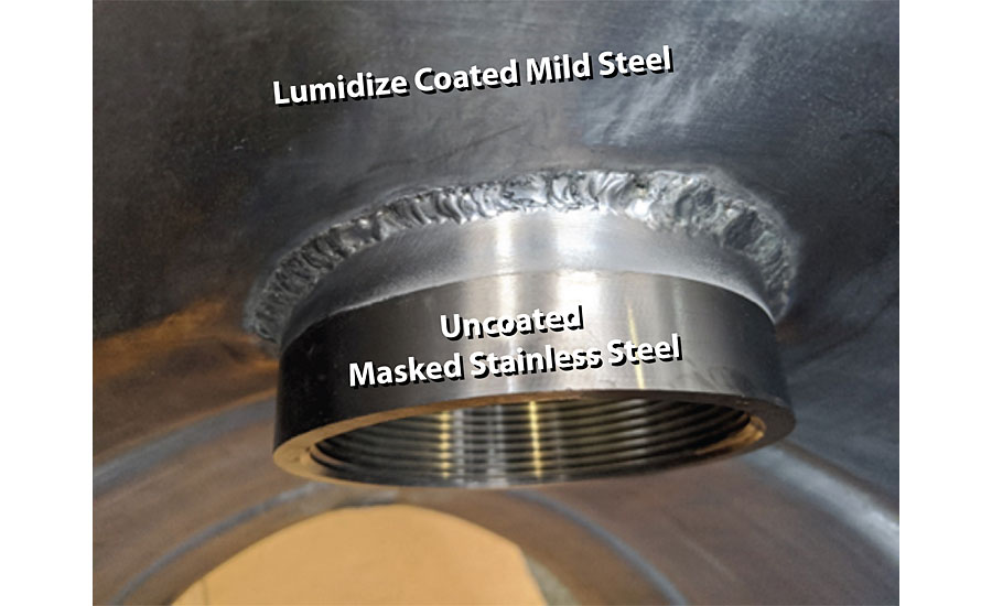 Lumidize应用于多金属部件，作为商业演示的一部分。不锈钢配件部分屏蔽，但在未屏蔽的部分，焊接现场和低碳钢区域显示Lumidize涂层。