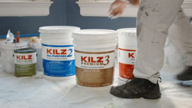 Kilz油漆罐的照片
