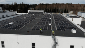 太阳能电池板Teknos制造业工厂的照片